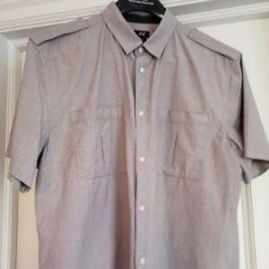 Buttons Down Man Shirt Light Blue Short Sleeves